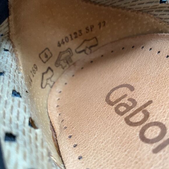 Gabor Hovercraft Metallic Navy Blue Perforated Leather Ballet Flats UK 4 US 6.5 - Picture 8 of 9